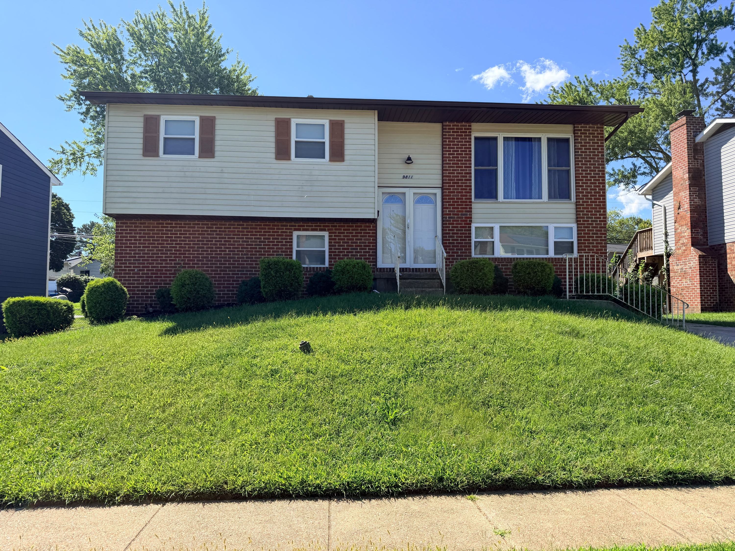9811 Southall Road